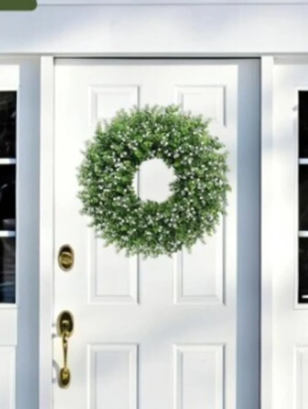 BRAND NEW: 22inch Artificial Boxwood Wreath